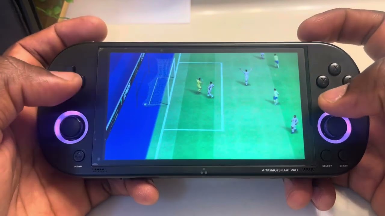 FC24 gameplay on the Trimui Smart Pro