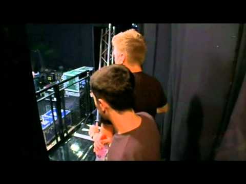 Zoe Alexander's Live audition - X Factor GB  2012: HQ - ZOE HITS CAMERA LIVE VIDEO HQ