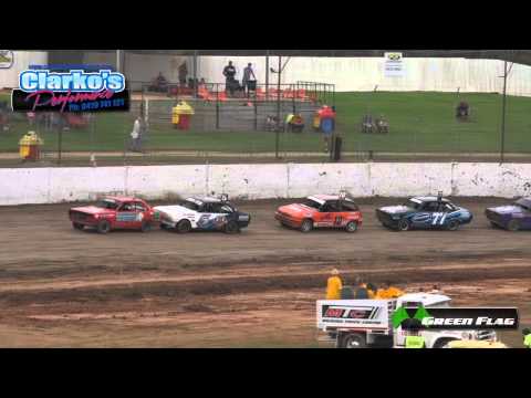 Junior Sedans - Heat 8 - Australian Title - Mildura Speedway - 11.01.15