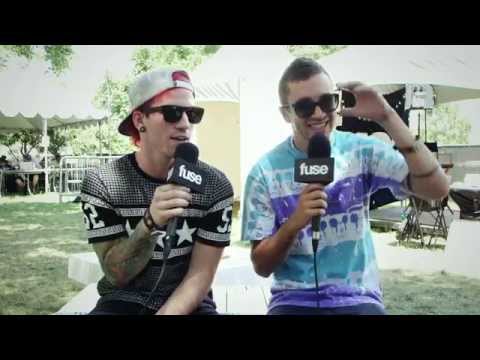 Twenty One Pilots Chat About "Lane Boy" [Lollapalooza 2015]
