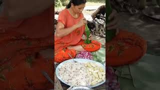 Yummy! Cambodian steamed banana sticky rice cake - Village food