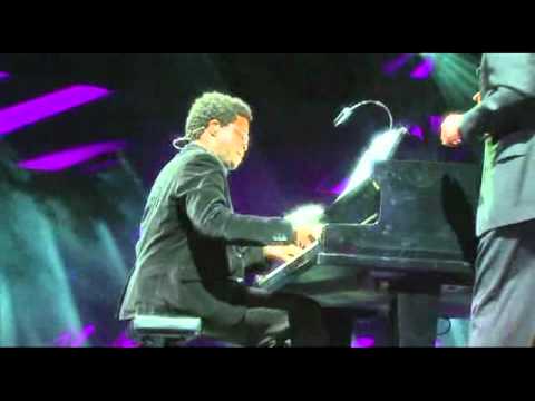 Festival de Viña 2012, José Luis Perales, Quisiera decir tu nombre