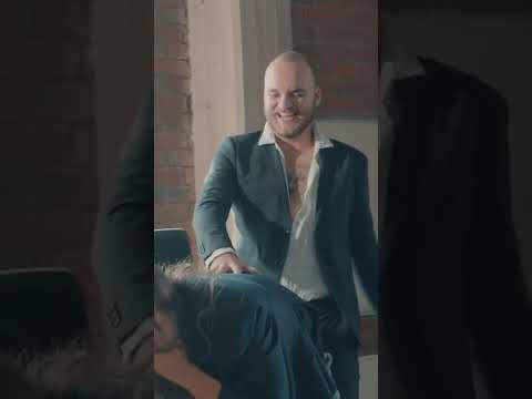 Sex im Büro: Teil 5 - heute bei Knick Knack 2.Geil - SHORTS