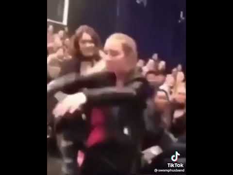 amy schumer and anna delvey dancing to fka twigs