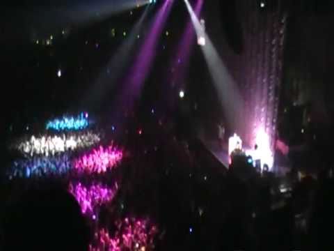 Dj Skeet Skeet - Party Rock Anthem - Katy Perry California Dreams Tour Auckland 2011 HD
