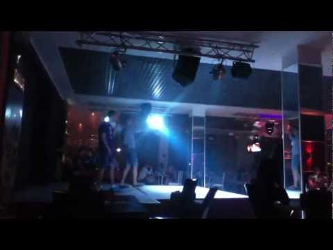 Группа "Одни из вас", на концерте Ай-Q, в Полтаве.