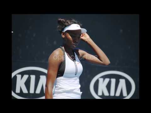Françoise Abanda advances to second round
