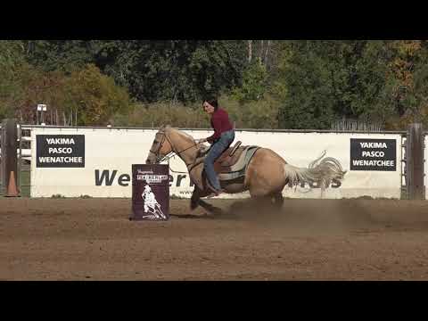 Claretta Walker and Owyhee Fools Gold 17.050 Featherland Ranch 10-13-18
