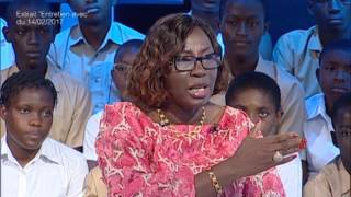 Education: extrait de l’émission Edition spéciale RTI 1 avec le Ministre Kandia Camara