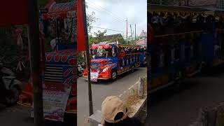Download lagu Kereta kelinci kernaval #shorts #keretamini #keretakelinci #karnaval #hutri78 #odongodong #trending mp3