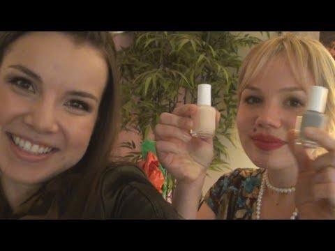 Vlogmas 5, 2011 - Aunt Sophie