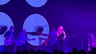 Vanessa Paradis - Zénith St-Etienne 27 mars 2026 - Dès que j'te vois