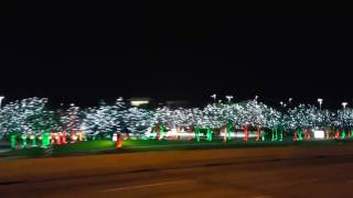 The Shops at Willow Bend - Christmas Lights 2016