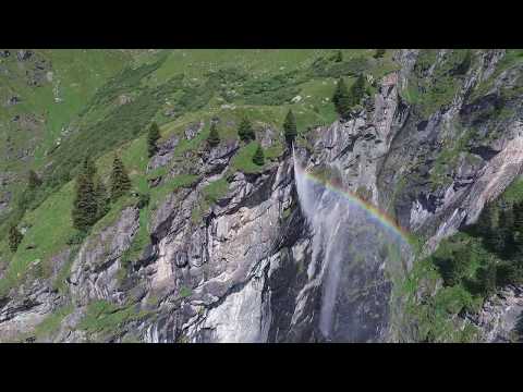 Fionnay et sa cascade