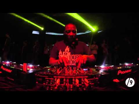 DJ GUV  ● Badhabitz instead of DUB DAMAGE vs WALKING DEAD /SLASH9.tv