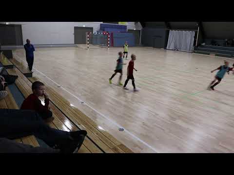 Ishøj IF U11a - Karlslunde IF u11a, 15min futsal. Resultat 2-0