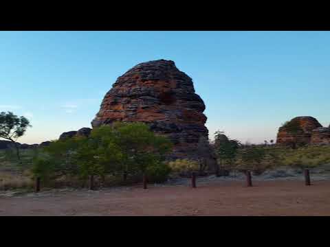 FoxRoo - Sunrise Bungle Bungle NP, Western Australia