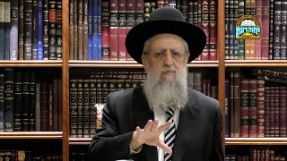 הרב דוד יוסף - פרשת עקב: "הכל מתחיל ביראת שמים"