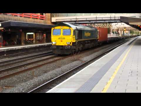 Freightliner 66594 at Stafford