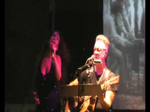 Leon Gieco y Perla Malcos - La colina de la Vida