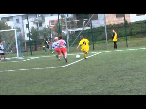 MKS Wierna Małogoszcz - Orlik Starszy mecze 15.09.2013 - skrót.