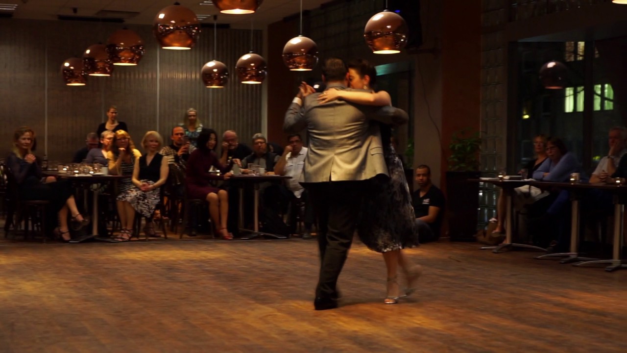Malena Martos y John Zabala 2/3 La milonga de Buenos Aires, MIlonga tres Esquinas Estocolmo