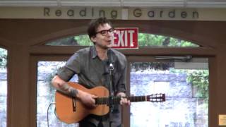 Justin Townes Earle " Walk Out﻿ "
