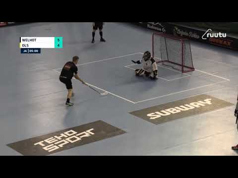 Yläriman kautta! Aleksi Ahokas iskee rystyllä tyylikkään rankkarin