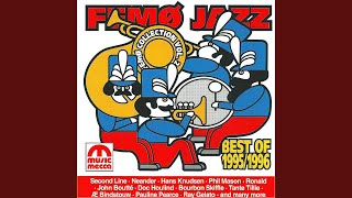 Shout 'Em Aunt Tilly (Live)