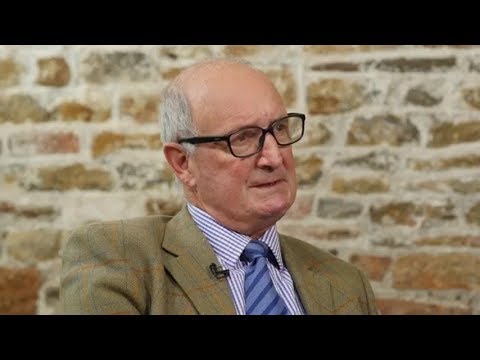 Photofile - Customer Success Story (Ross Aldridge - Director)