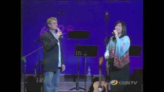Steve Green sings &quot;People Need the Lord&quot; (duet w/ Song Jung Mi)