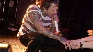Chiodos - A Letter From Janelle [Live]