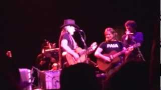 Willie and Lukas Nelson - Good Hearted Woman - 12/7/12