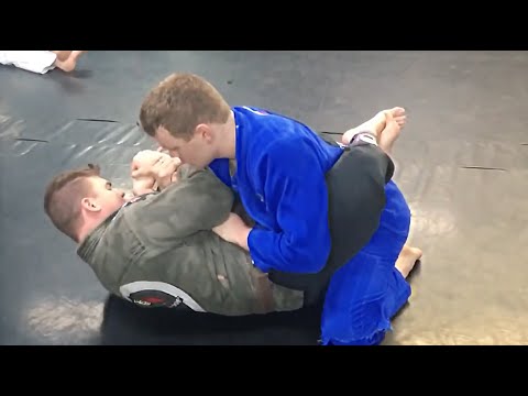 How To Lose Friends & Alienate People: Wristlocks From Closed Guard