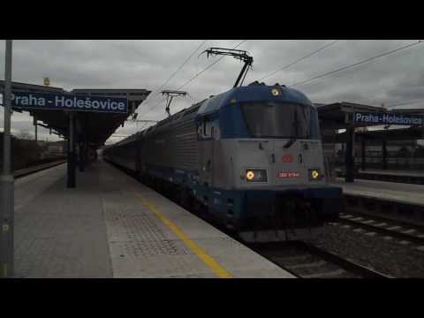 Odjezd vlaku R 610 Karlex (ČD 380.019) - Praha-Holešovice, 29. 10. 2013