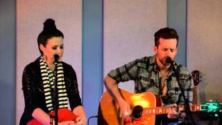 Thompson Square sings &#39;Everything I Shouldn&#39;t Be Thinking About&#39; Live