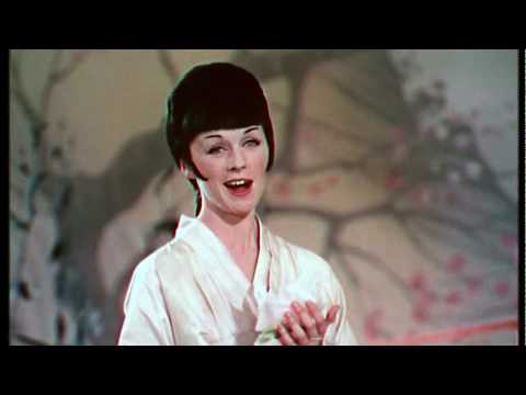 'The sun whose rays are all ablaze' (high quality stereo version) Valerie Masterson The Mikado 1966