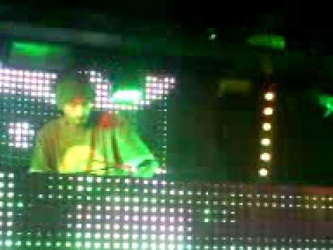 DJ Dee Nasty & Sydney - Zulu Nation - Paris