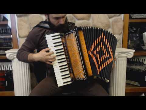 DINOPROIASB - Sunburst Dino Baffetti Professional IA Piano Accordion LMMH 37 96 $4999