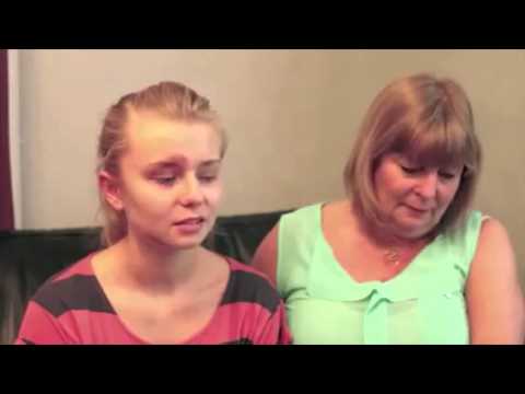 Girl Gets Beaten For Looking Like Taylor Swift!