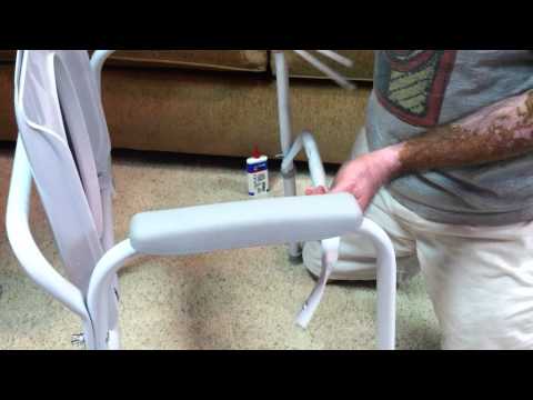 COMMODE CHAIR ASSEMBLY