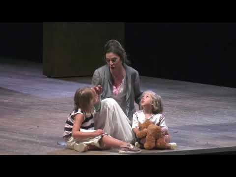 Aria di Nedda - Pagliacci “Qual fiamma avea nel guardo...Stridono lassù “