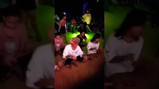Download lagu Tarian rotasi bumi, madura proud wkwk #ngakak #lucu #kconk #shorts #maduro #hadrah mp3