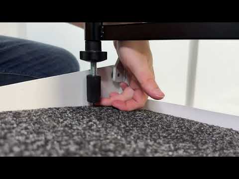 Installation: footrest, foldable