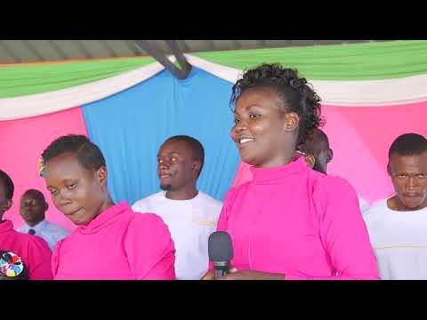 Walivuka Bahari by Angaza singers live performing