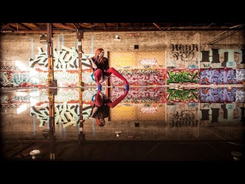 Lagu Musik Barat Instrumental Terbaru Calon Sarjana Kerja - Third Gate  Wydron