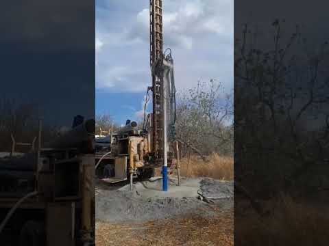 PERFURAÇÃO DE POCO NO RN , sitio baguá Antônio Martins, mais de 5000 litros por hora 🙌🏻