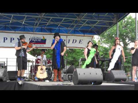 What Time Is It, Mr. Fox? - Humpty Dumpty Girl - Live @ North Shore Pride Festival