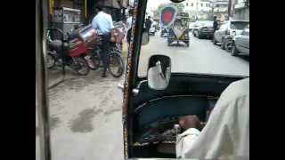 preview picture of video 'Rickshaw riders ,  Karachi, Pakistan.'