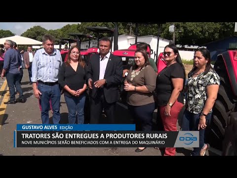 Nove municípios do Piauí recebem tratores para uso em produção rural 27 02 2023